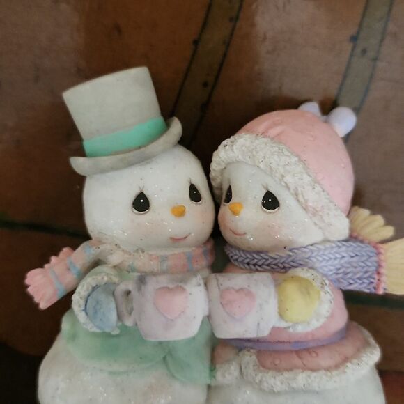 Precious Moments 2004 Snow Friends Figurine - Picture 5 of 10